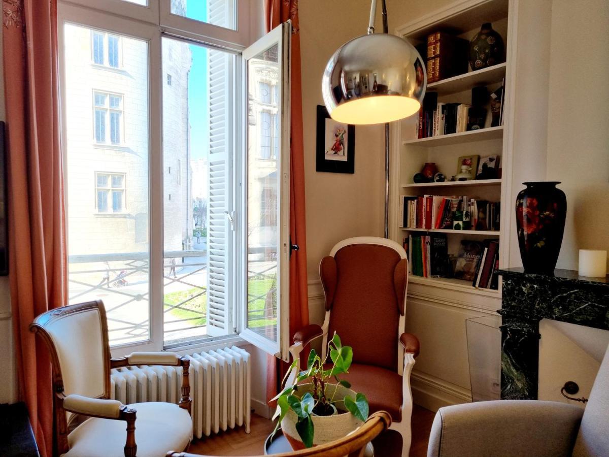 Face A L'Hotel De Ville Grand Et Lumineux Appartement Angoulême Екстериор снимка